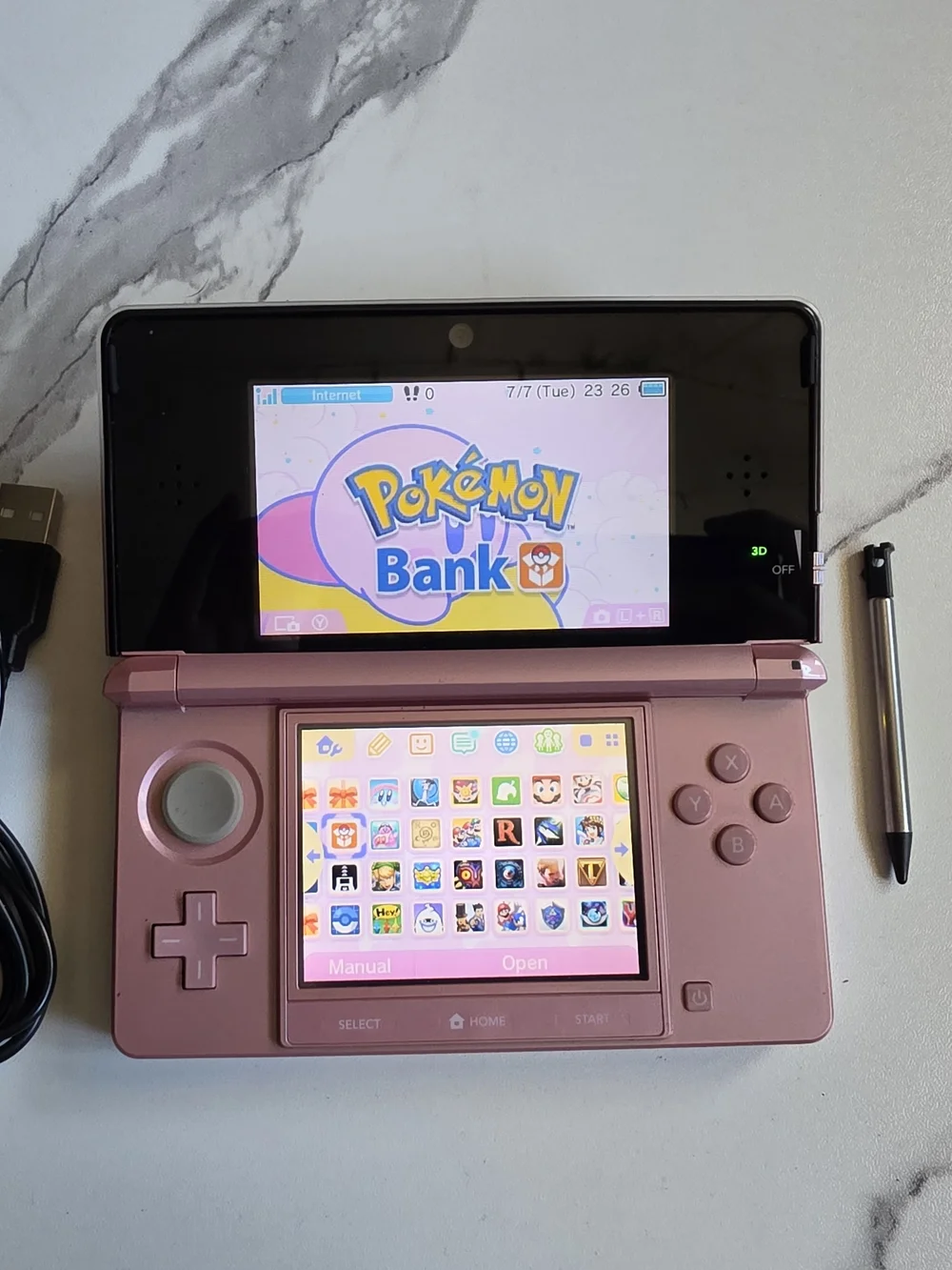 Nintendo Pink Nintendo 3DS Handheld Console - Pink